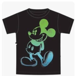 Painted Mickey Disney TShirt XL Glows